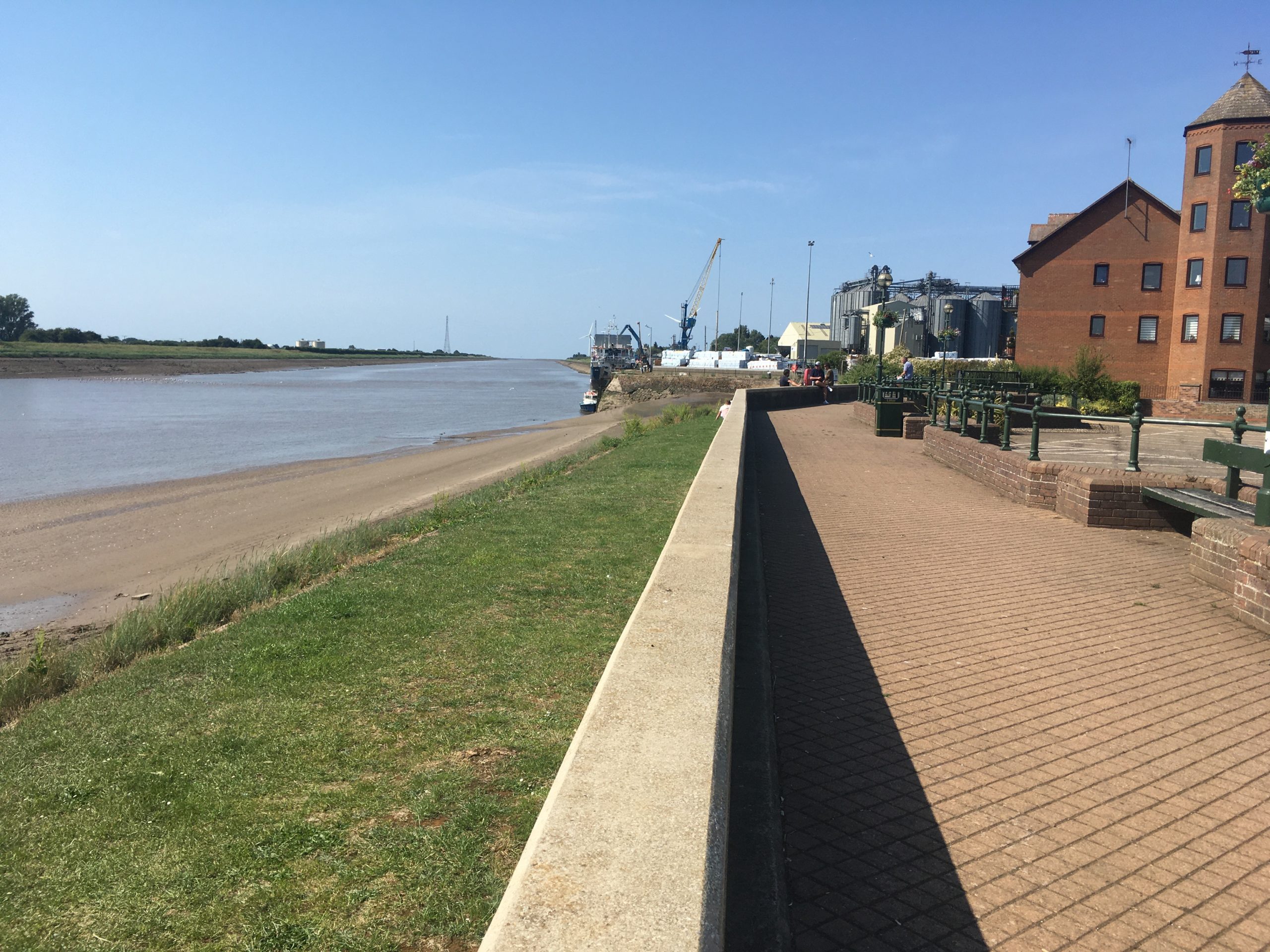 Edgelands exploring urban landscapes kings lynn